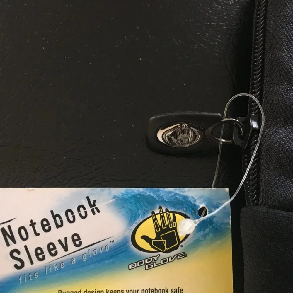 NEW Body Glove Neoprene Notebook Sleeve 14.2